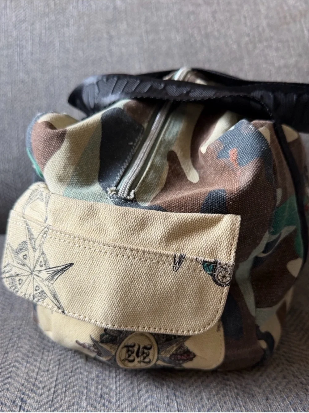 Y2K Harajuku Lovers by Gwen Stefani Embroidered Camouflage Toaster Style Bag